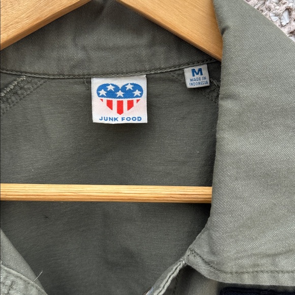 Junk Food X The Beatles Peace Love Utility Jacket - Picture 5 of 7